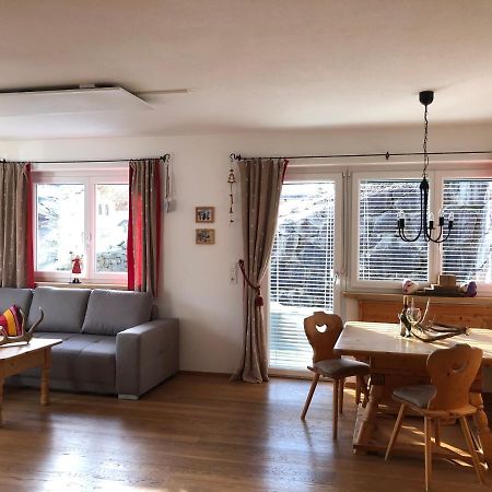 Apartment Venediger Neukirchen am Großvenediger Esterno foto